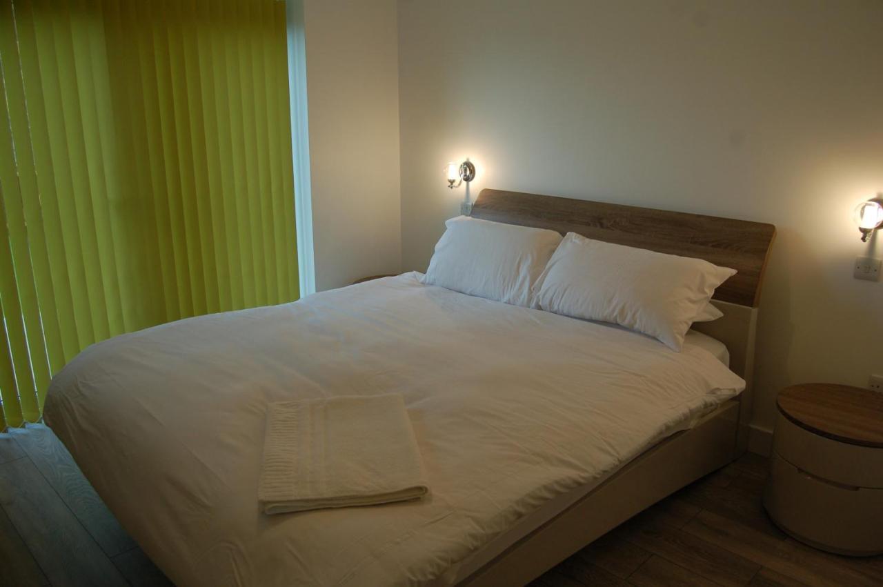 Beautiful, Modern Villa 5 Mins Walk From The Stunning Bay At Trearddur Холихед Экстерьер фото